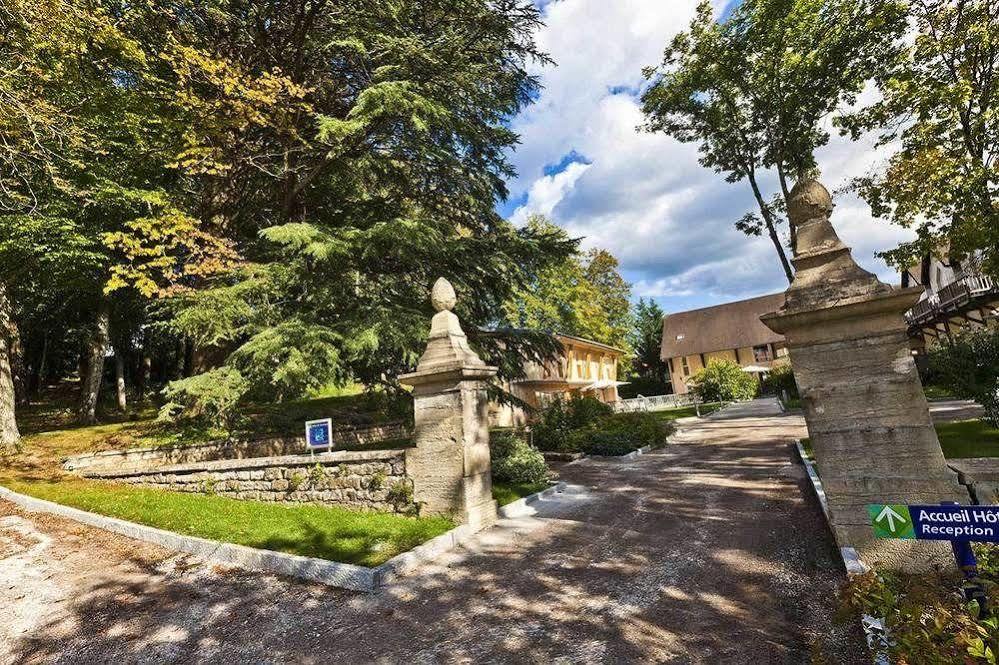 Logis Hotel Parenthese, Restaurant & Spa Chille Zewnętrze zdjęcie